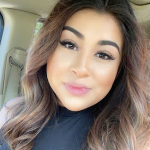 Meet your Posher, Alsy